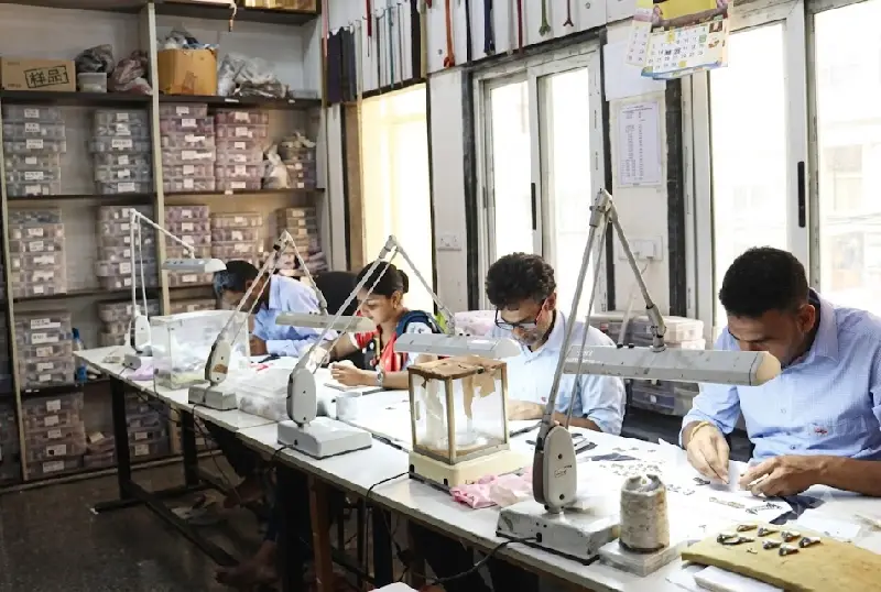 Small jewelry factory production
