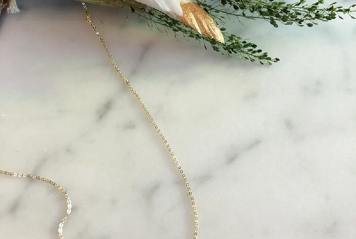 Fine chain joining for permanent jewelry
