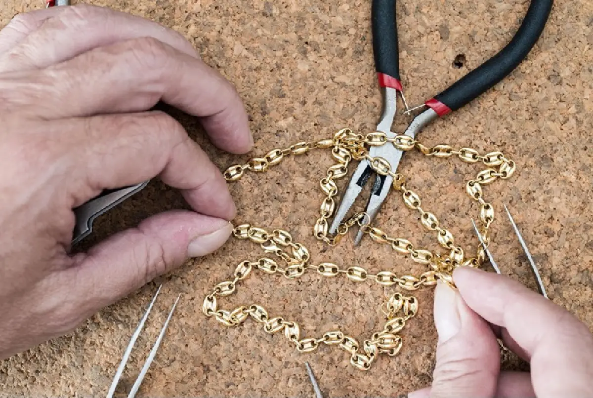 Gold chain laser welding