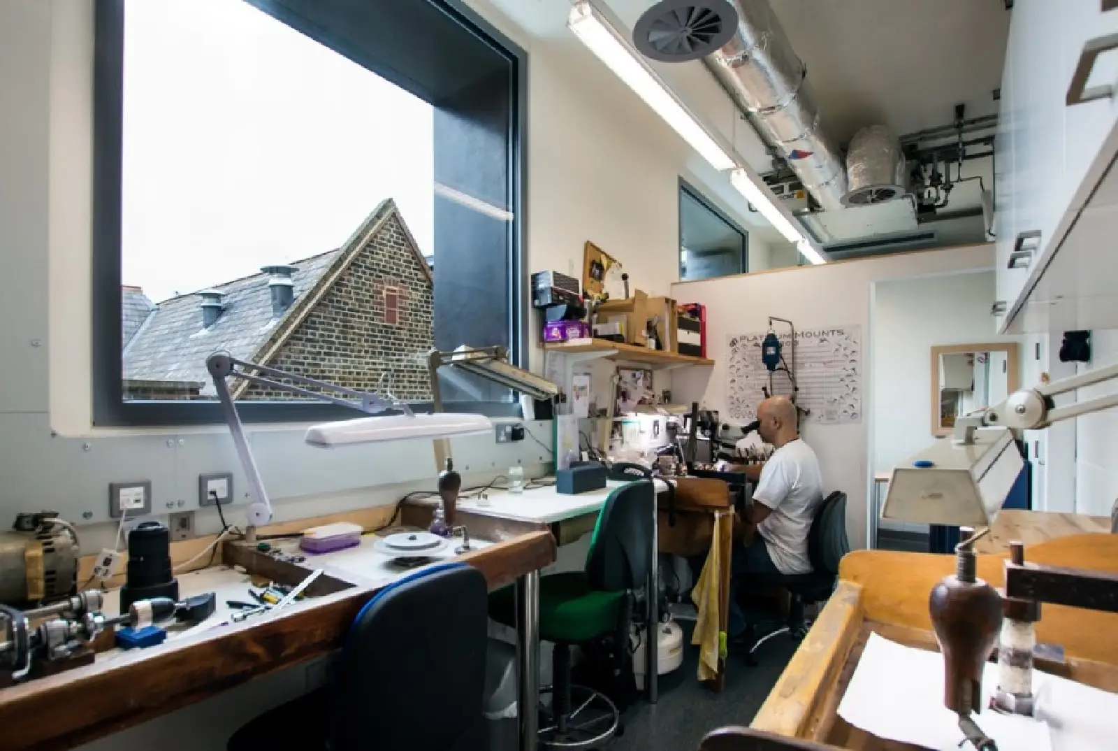 Goldsmith workshop laser welding